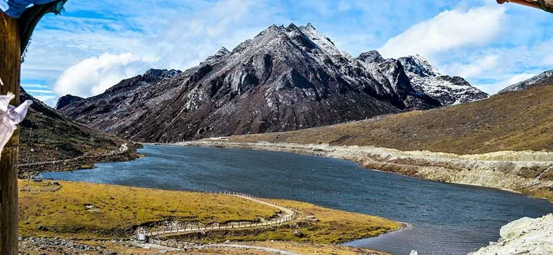 Nearest Airport to Tawang
